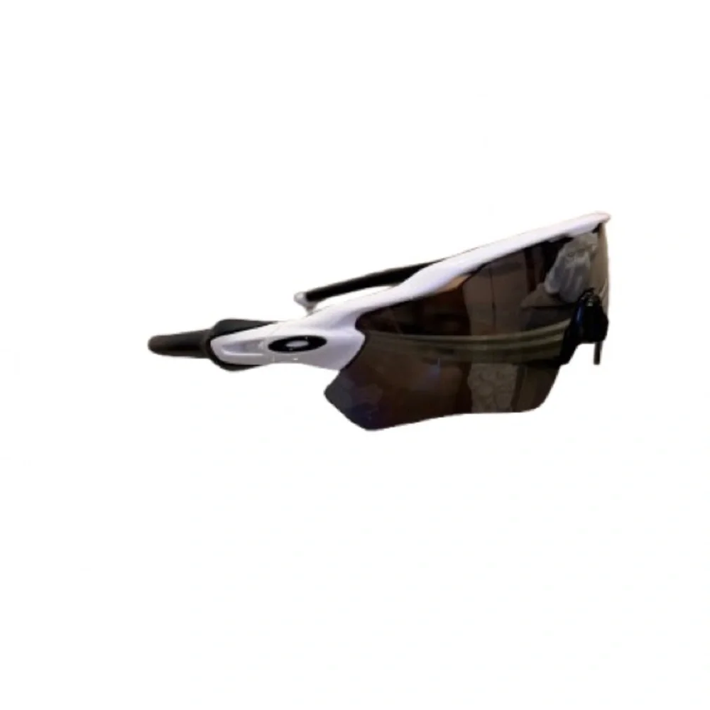 Oakley Radar EV Path